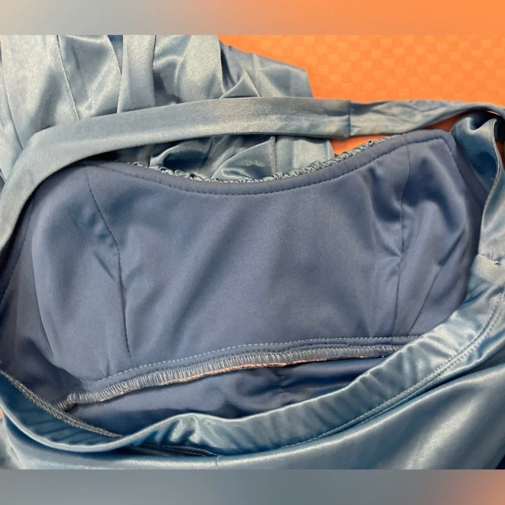 Speechless vintage electric blue halter fit & flare pleated party dress. Size S. - Picture 6 of 9